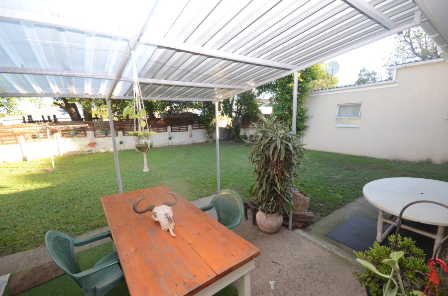 To Let 1 Bedroom Property for Rent in Vincent Eastern Cape